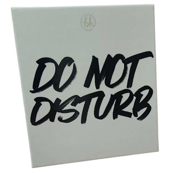 BH Cosmetics Do Not Disturb Nine Color Eye Shadow Palette, Blues & Violets, NWT - Picture 3 of 6